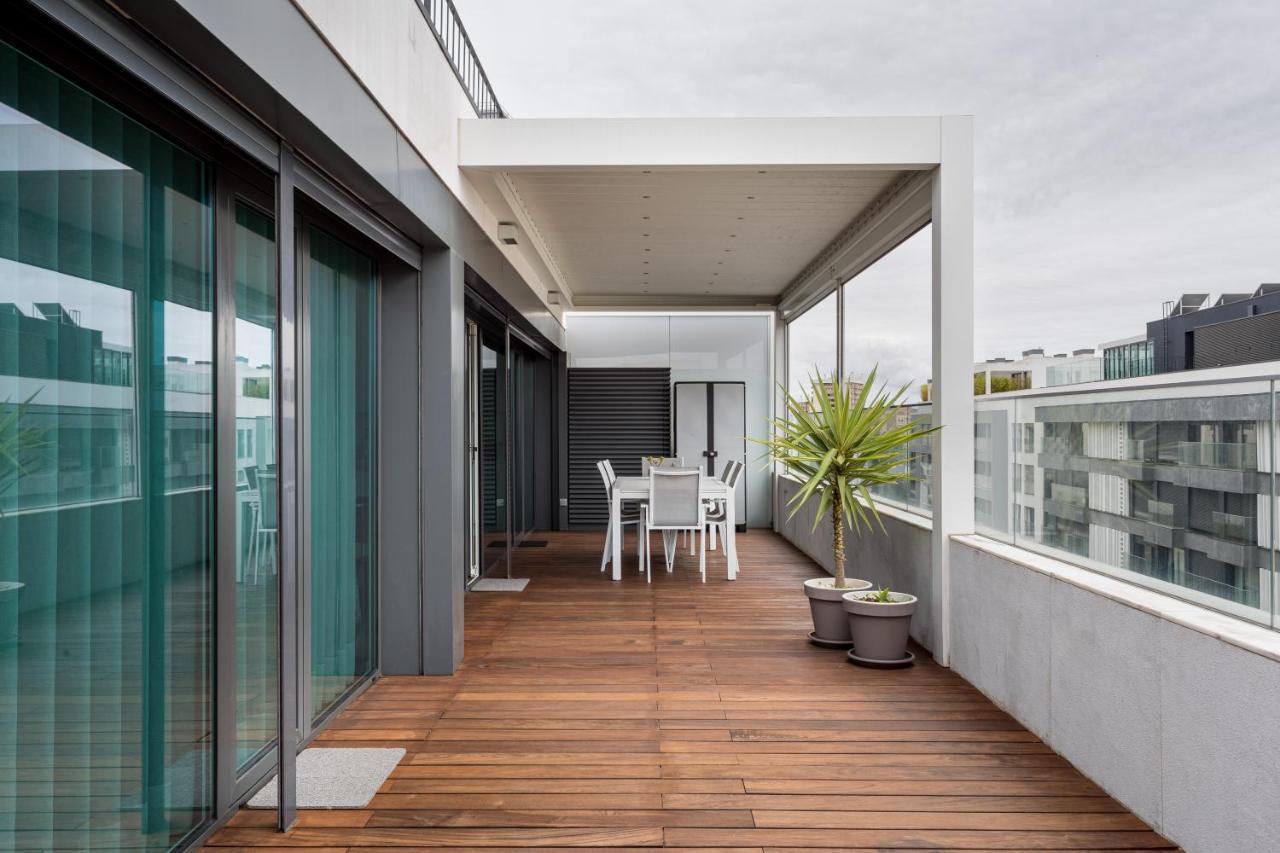 Modern 3br With Terrace In Benfica By Host For Us Apartment